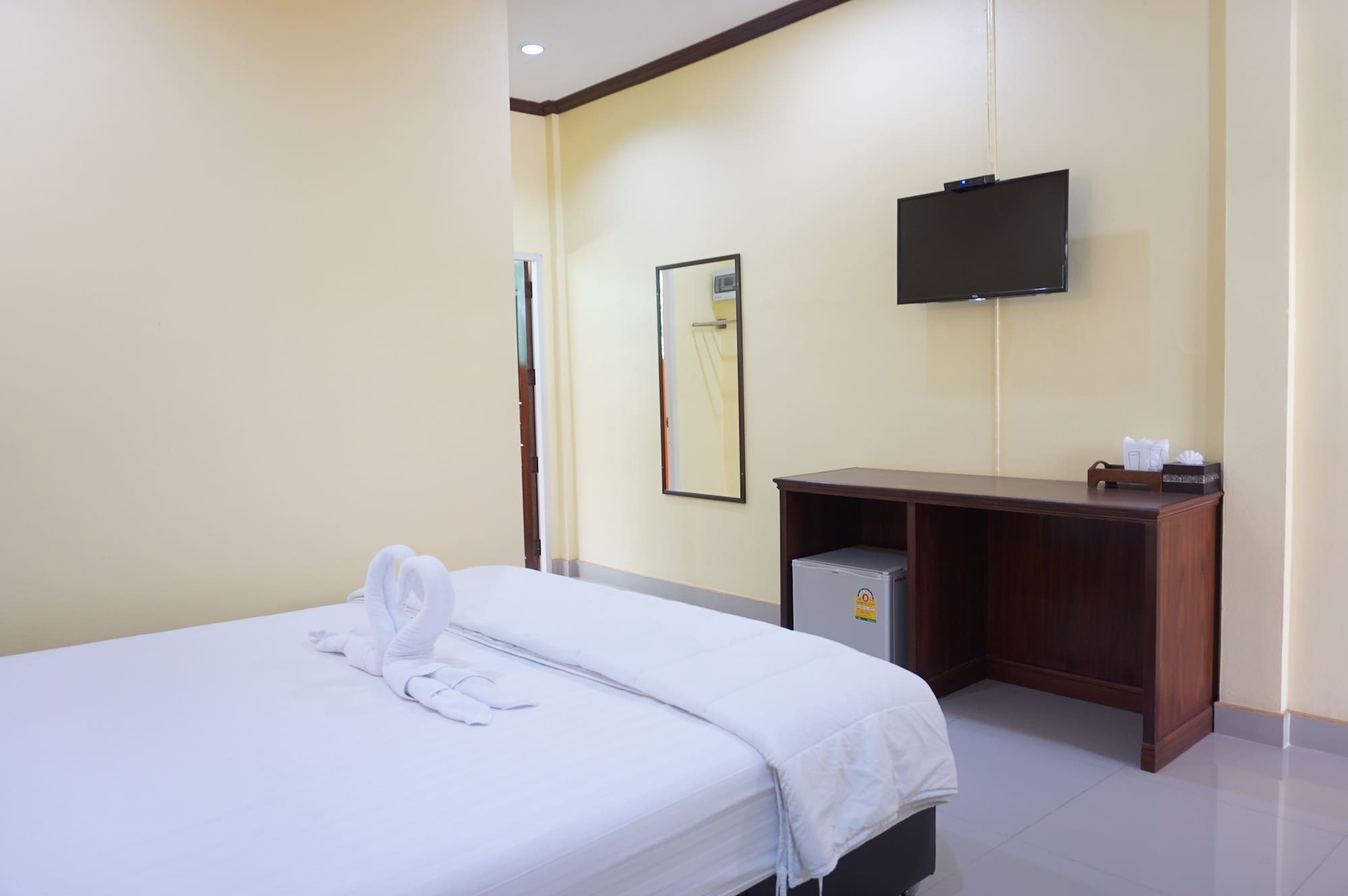 Happy Resort Phang Nga Natai Beach Екстериор снимка