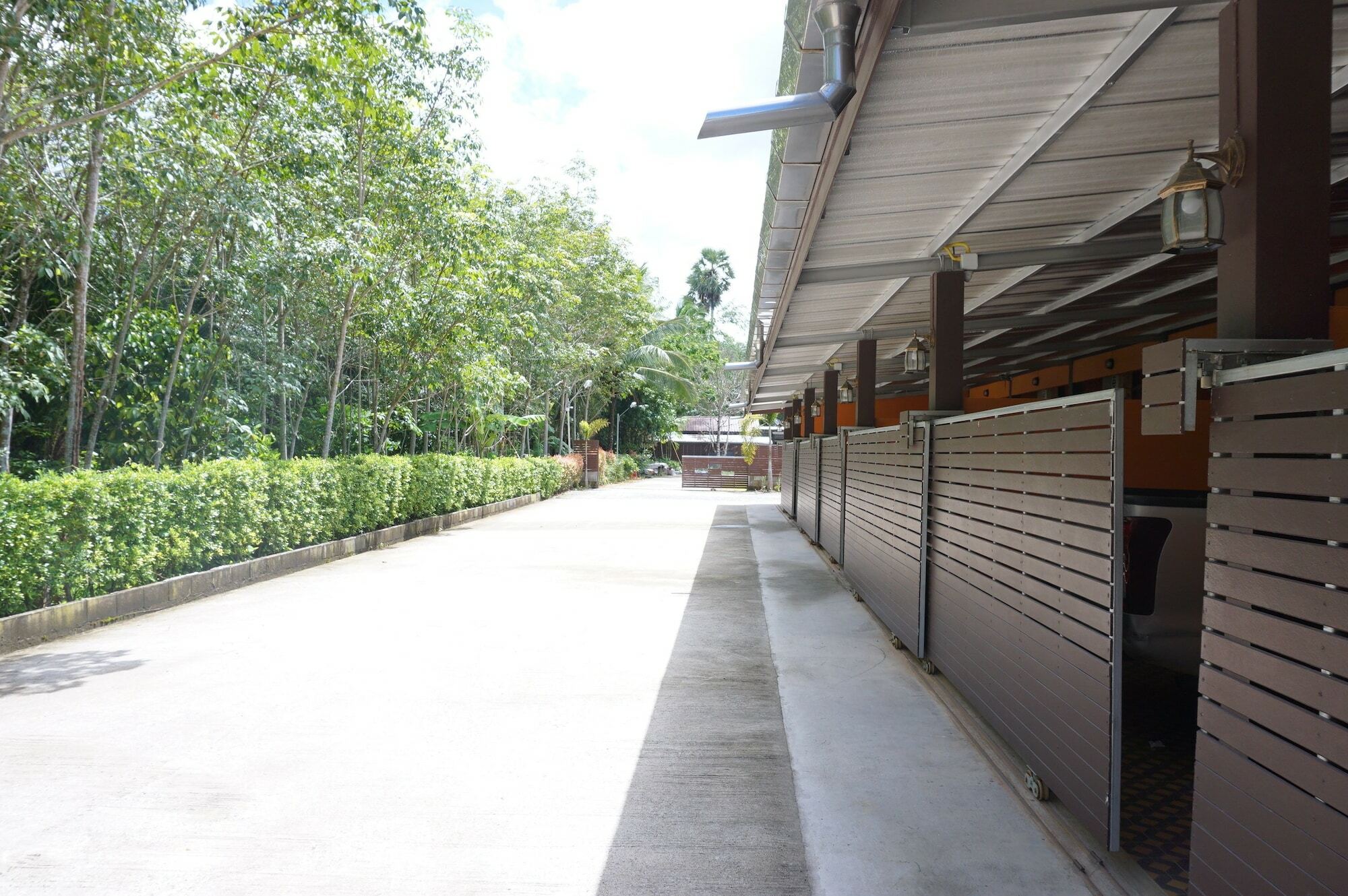 Happy Resort Phang Nga Natai Beach Екстериор снимка