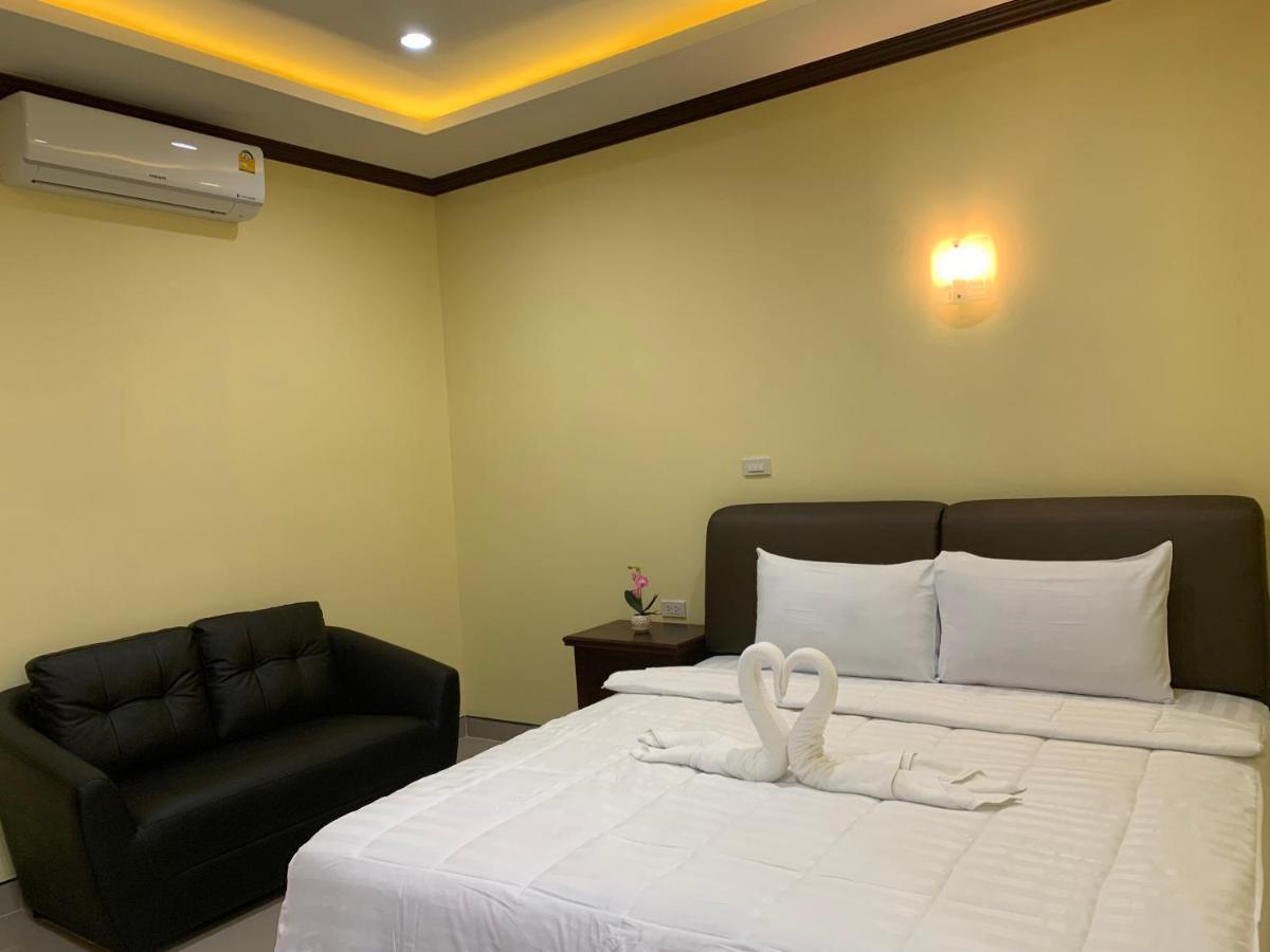Happy Resort Phang Nga Natai Beach Екстериор снимка